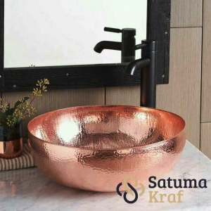 wastafel dari tembaga kuningan