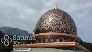 kubah masjid mewah dari tembaga