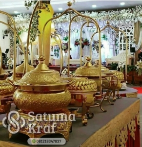 pemanas makanan dari kuningan mewah dan elegan