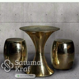meja kursi cafe dari tembaga kuningan