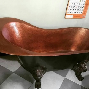 Bathtub Tembaga
