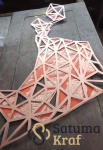 Proses pembuatan tembaga laser pahat 2