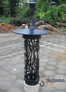 lampu taman tembaga tatah