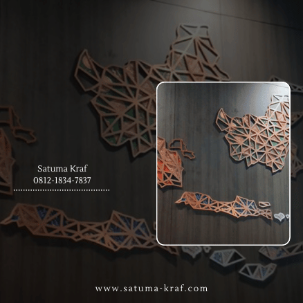 Hiasan Dinding Tembaga