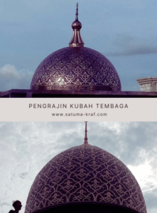 pengrajin kubah tembaga