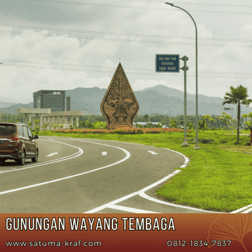 gunungan tembaga bandara