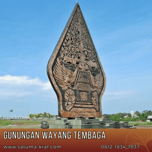 gunungan wayang tembaga bandara YIA