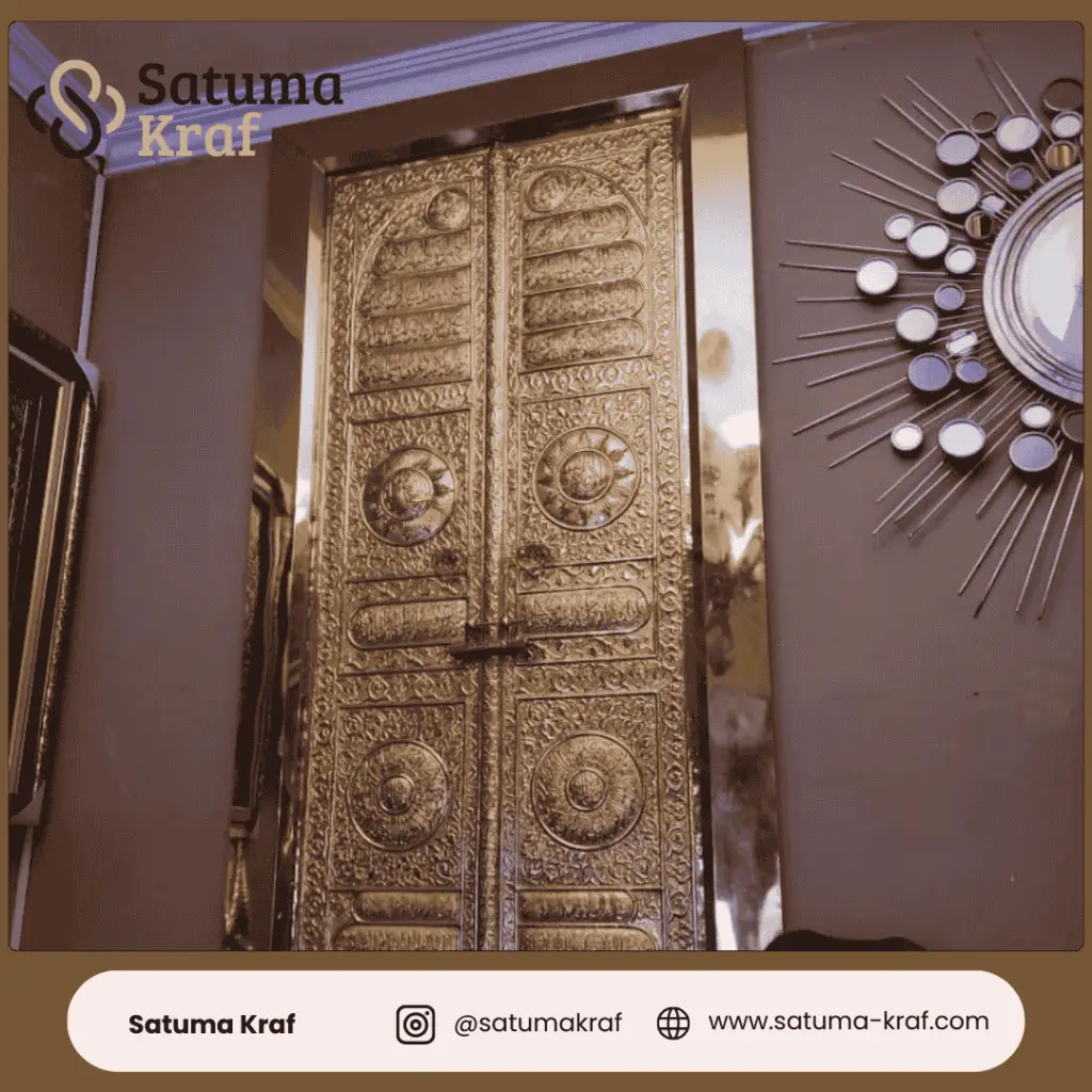 pintu kabah kuningan