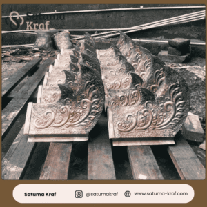 Pengrajin Kerpus Tembaga