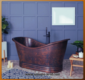 Interior kamar mandi modern dengan bathub tembaga custom