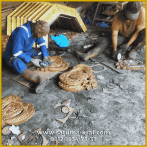 proses produksi logo tribrata polri kuningan timbul