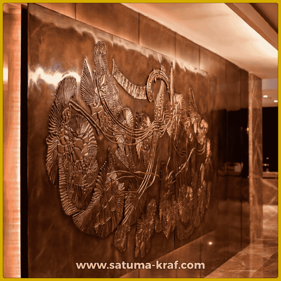 Kerajinan Relief Tembaga Custom
